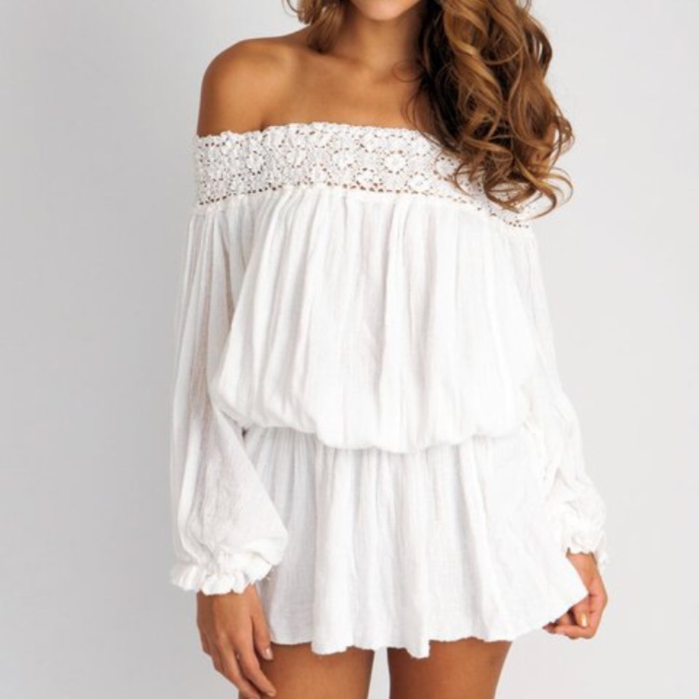 Jen Pirate Booty Seastar off the shoulder dress
